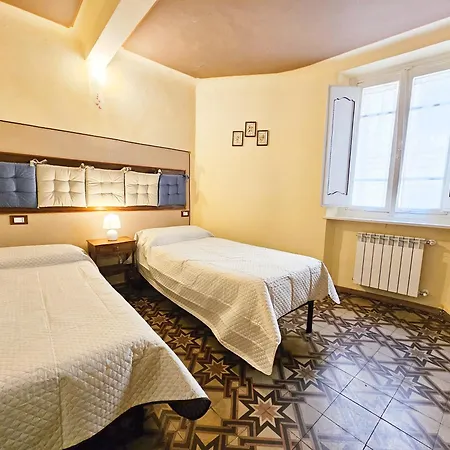 Cozybricks In - In Historical Center - Air Cond & Wifi - * Lucca
